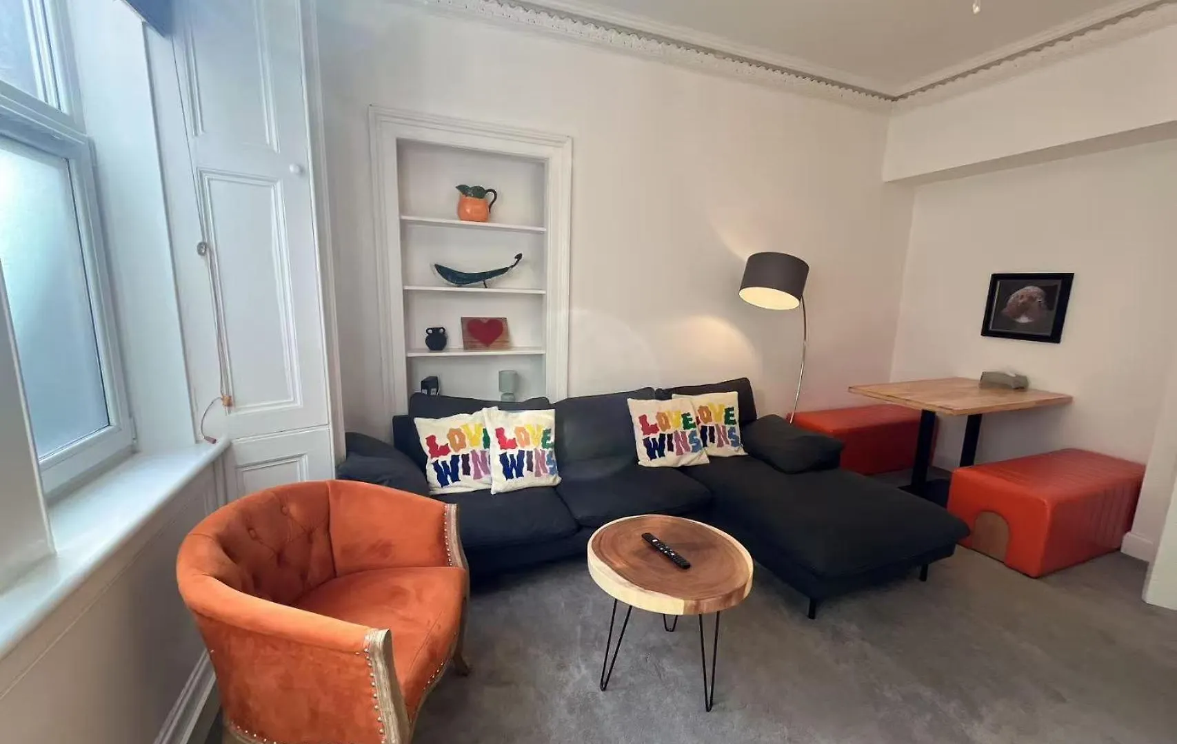 Lovely Two Bedrooms Edinburgh
